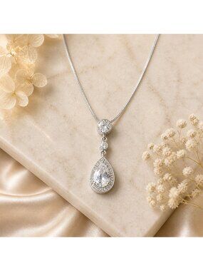 Vintage Clear Teardrop Swarovski Crystal Necklace Sterling Overlay Y2K Jewelry